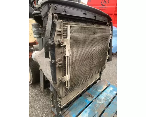 freightlinher CASCADIA Radiator