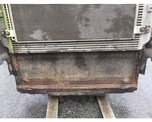 freightlinher cascadia Radiator