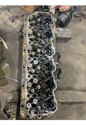 paccar MX13 Cylinder Head