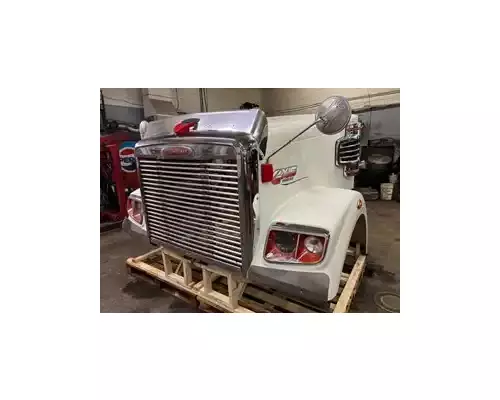  Freightliner Hood