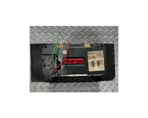  Freightliner Instrument Cluster