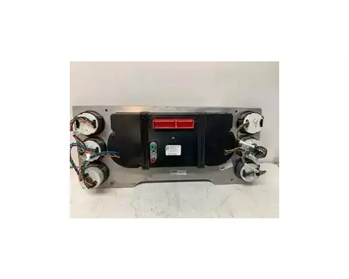  Freightliner Instrument Cluster