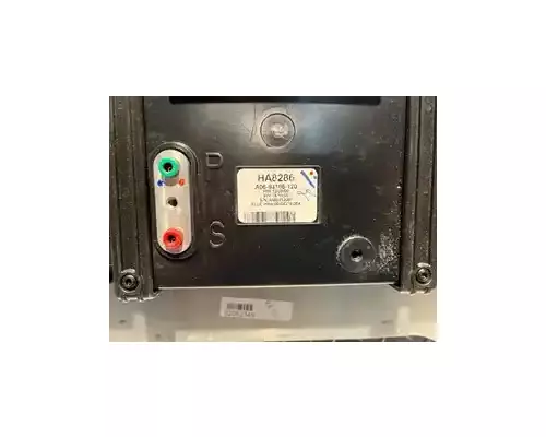  Freightliner Instrument Cluster