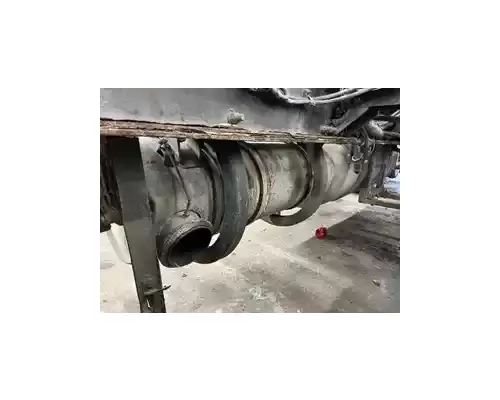  Peterbilt DPF (Diesel Particulate Filter)