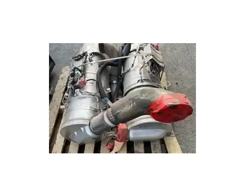  Peterbilt DPF (Diesel Particulate Filter)