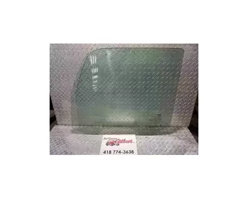  Peterbilt Windshield Glass