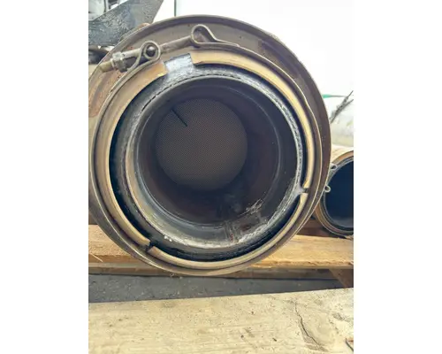   DPF (Diesel Particulate Filter)