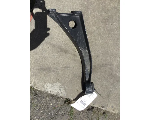   EXHAUST/MUFFLER BRACKET
