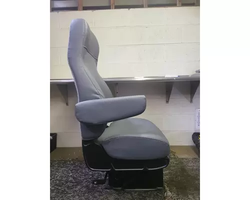   Seat, Front