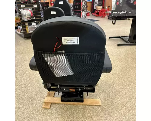   Seat (Air Ride Seat)