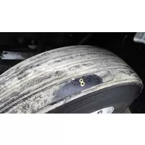 Tire Bridgestone 11r22-dot-5
