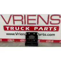 Engine Mounts CAT 3406E Vriens Truck Parts