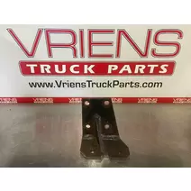 Engine Mounts CAT C-12 Vriens Truck Parts
