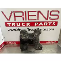 Engine Mounts CAT C-15 Vriens Truck Parts