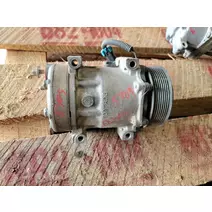 Air Conditioner Compressor CAT C-7 Crest Truck Parts