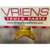 Engine Mounts CAT C-7 Vriens Truck Parts