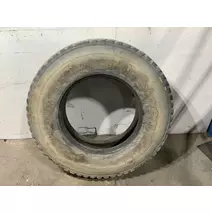 Tires Cat Ct660