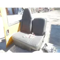 SEAT, FRONT CHEVROLET C4500