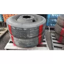 Tire And Rim CHEVY MOTOR WHEEL 22.5 X 6.75 Quality Bus &amp; Truck Parts