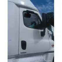 Door Assembly, Front FREIGHTLINER CASCADIA 125 (1861) LKQ Heavy Truck - TH Evans