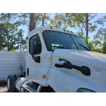 Cab FREIGHTLINER CASCADIA CRJ Heavy Trucks and Parts