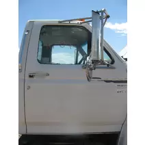 Door Assembly, Front FORD F600 / F700 / F800