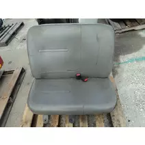 SEAT, FRONT FORD F650SD (SUPER DUTY)