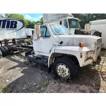 Complete Vehicle FORD F700 Forest Park Tractor &amp; Trailer