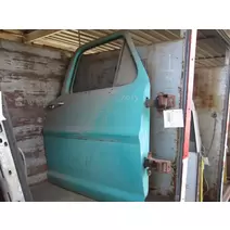 Door Assembly, Front FORD F700