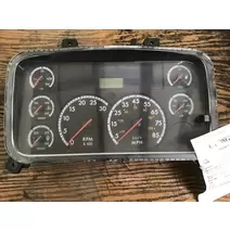 GAUGE CLUSTER FREIGHTLINER B2