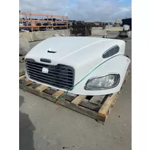 Hood Freightliner Business-Class-M2