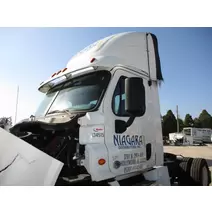 Cab FREIGHTLINER CASCADIA 113 2018UP LKQ Heavy Truck - Tampa