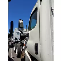 DOOR ASSEMBLY, FRONT FREIGHTLINER CASCADIA 113 2018UP