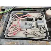 Battery-Box Freightliner Cascadia-113