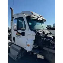 Cab Freightliner Cascadia-113