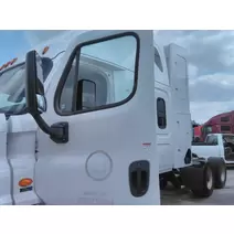 Door Assembly, Front FREIGHTLINER CASCADIA 113 LKQ Heavy Truck - Goodys