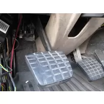 FOOT PEDAL FREIGHTLINER CASCADIA 113