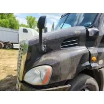 Hood Freightliner Cascadia 113