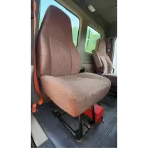 Seat%2C-Front Freightliner Cascadia-113
