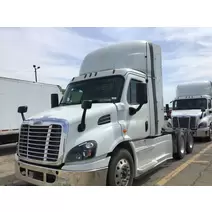 Whole-Truck-For-Resale Freightliner Cascadia-113