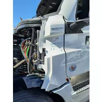 COWL FREIGHTLINER CASCADIA 125 2018UP