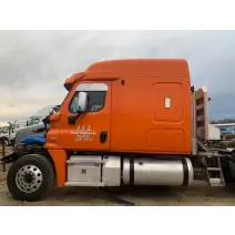 Cab Freightliner Cascadia 125 Truck Component Services 