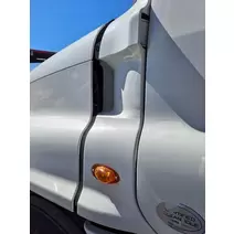 COWL FREIGHTLINER CASCADIA 125