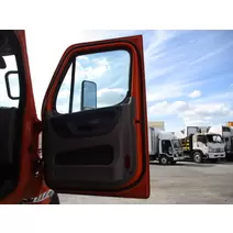 Door Assembly, Front FREIGHTLINER CASCADIA 125 LKQ Heavy Truck - Tampa