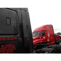 Sleeper Fairing FREIGHTLINER CASCADIA 125 LKQ Heavy Truck - Tampa