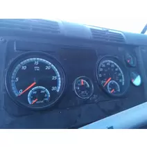 GAUGE CLUSTER FREIGHTLINER CASCADIA 125