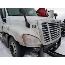 Hood Freightliner Cascadia-125