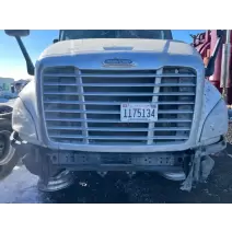 Hood Freightliner Cascadia 125