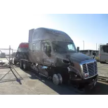  Freightliner Cascadia 125 Holst Truck Parts