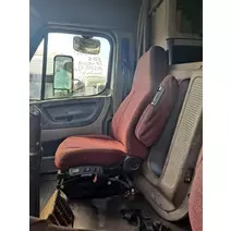 Seat%2C-Front Freightliner Cascadia-125